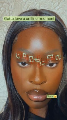 Difficulty: Difficult  Graphic liner ideas. Graphic liner makeup  Details 🎨 (* means gifted)  • @glisten_cosmetics mint choc and 70’s split liners **  • @glisten_cosmetics beetle chromaflik *  • @colourpopcosmetics peach fuzz gel crème liner *  • @nyxcosmetics lava cake butter gloss   • @toofaced creamsicle lip injection *  • @nyxcosmetics cookies & milk this is milky gloss *  • @illimiteuk hadassah lash *