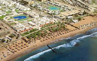 A good view of the grand resorts of Naama Bay at Sharm el-Sheikh