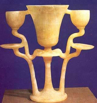 Triple lamp carved from a single piece of alabaster